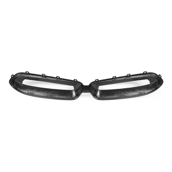 BMW G42 M sports Pre-Preg Carbon grille cover