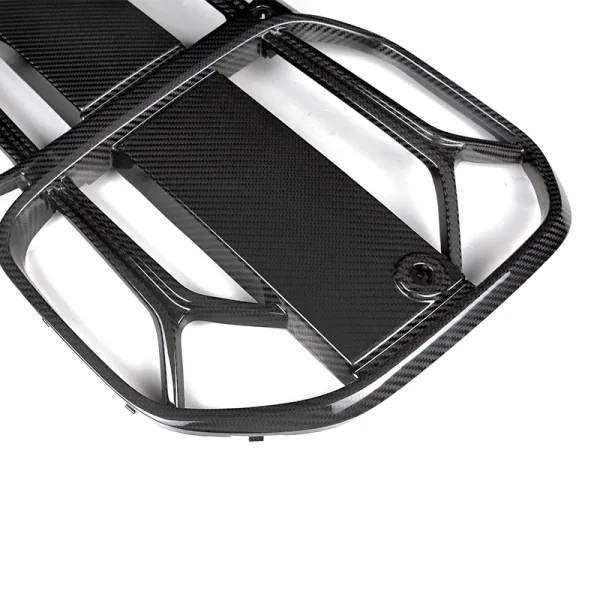 BMW G22:23 Pre-Preg Carbon CSL style front Grilles no ACC