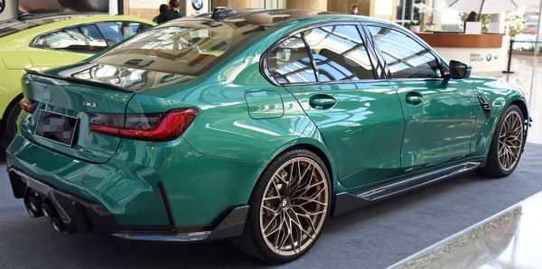 BMW M3 G80 Pre-Preg Carbon MP style Side Skirts