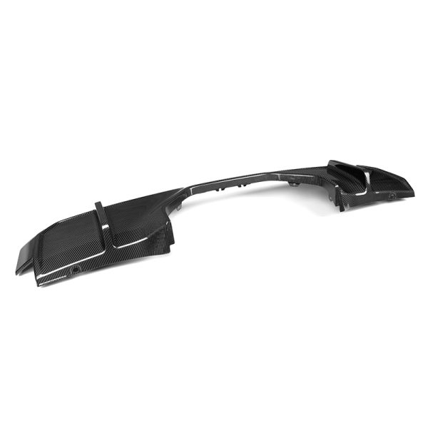 BMW M3:4 G80:82 Pre-Preg Carbon MP style rear middle exhaust Diffuser