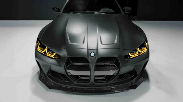 BMW M3/M4 G80/G81/G82/G83 Pre-Preg Carbon V style front Lip