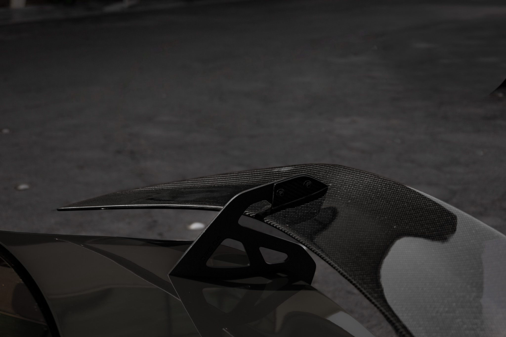 M4-G82-44-GROUP-CARBON-PARTS-ADRO1.jpg9